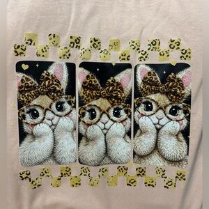 NEW Size Medium Cute Leopard Bow Cat Graphic Tee - Pink